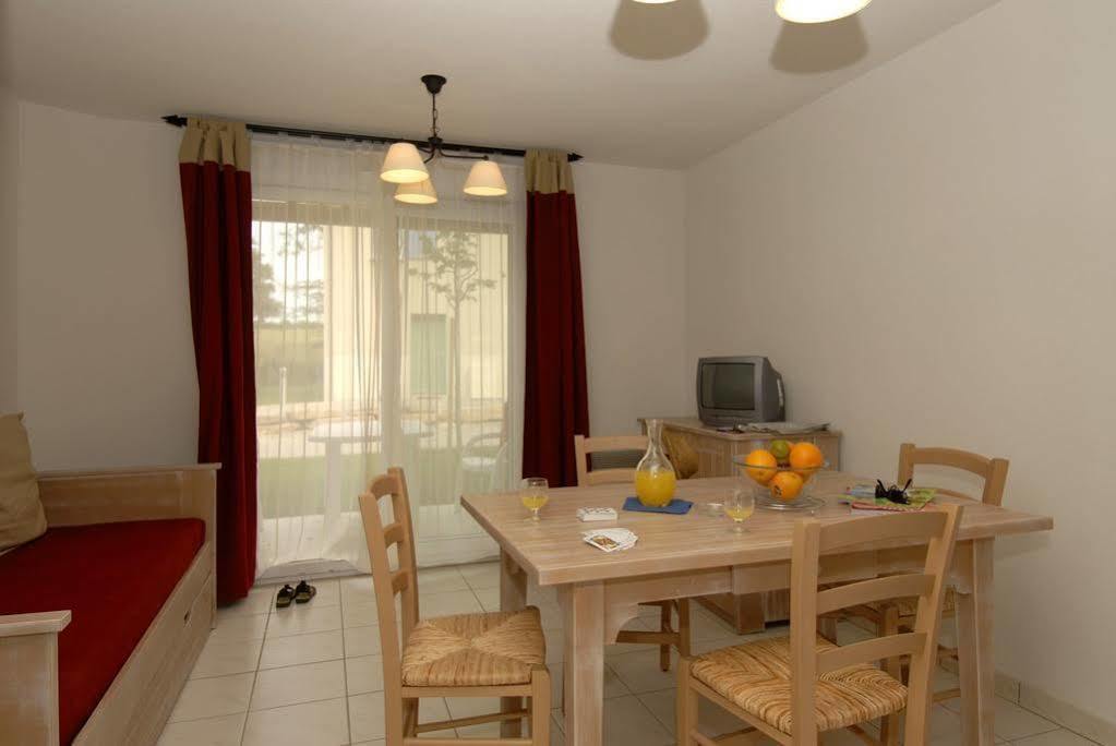 Residence Odalys Le Hameau Du Lac Rignac  外观 照片